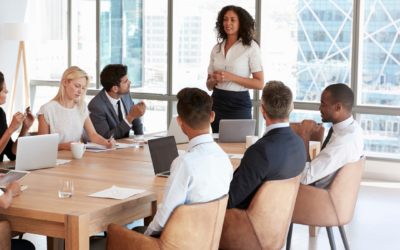 A FORMA COMO VOCÊ PARTICIPA DE UMA REUNIÃO TAMBÉM CONSTRÓI A SUA IMAGEM